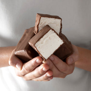 Chocolate Dipped Marshmallow 1kg