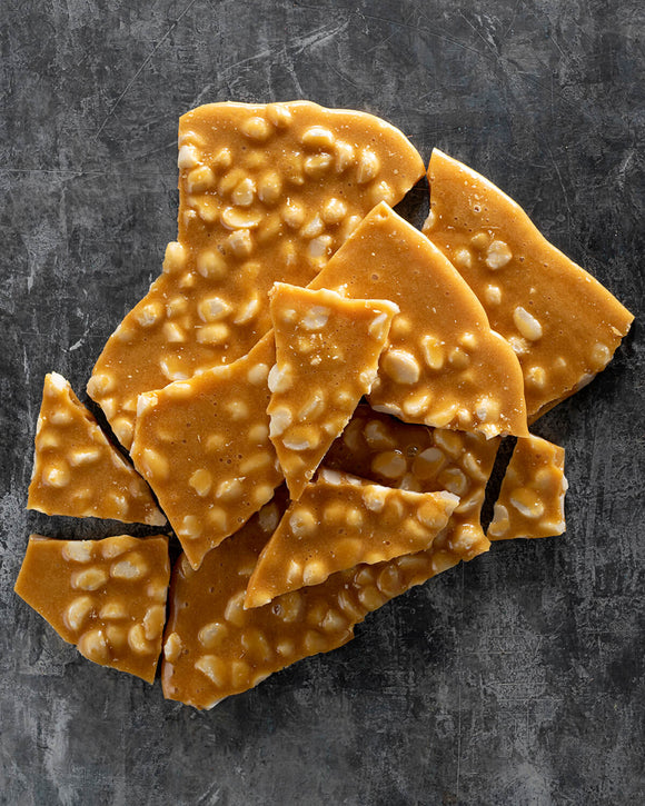 Macadamia Brittle 50g (Amenities only) SK-00193
